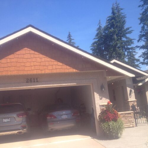 Reversible tub to shower conversion with low step entry for mobility friendly bathroom accessibility.